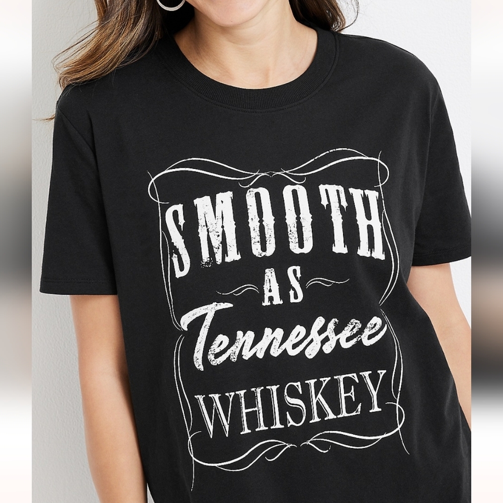 Maurices Tee Shirt